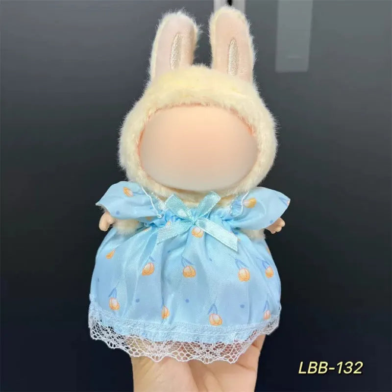 17cm plastic clothing for vinyl figurines with multiple style options