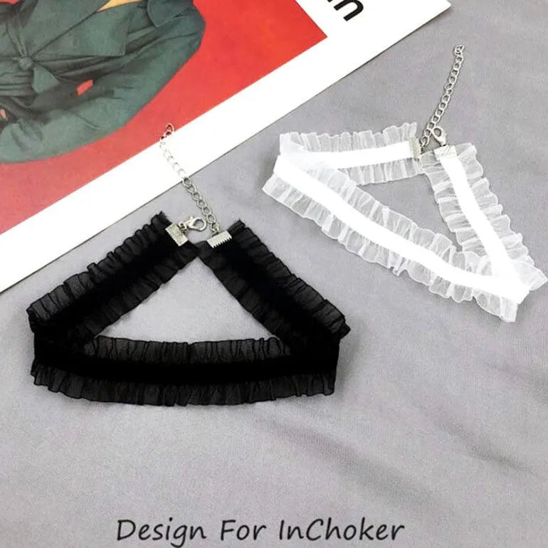 Velvet ruffled clavicle chain necklace with flower pendant in snake bones design on alloy chain