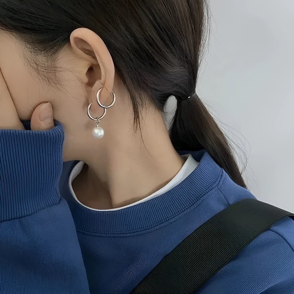 Pearl-colour geometric round alloy earrings with titanium steel posts for women