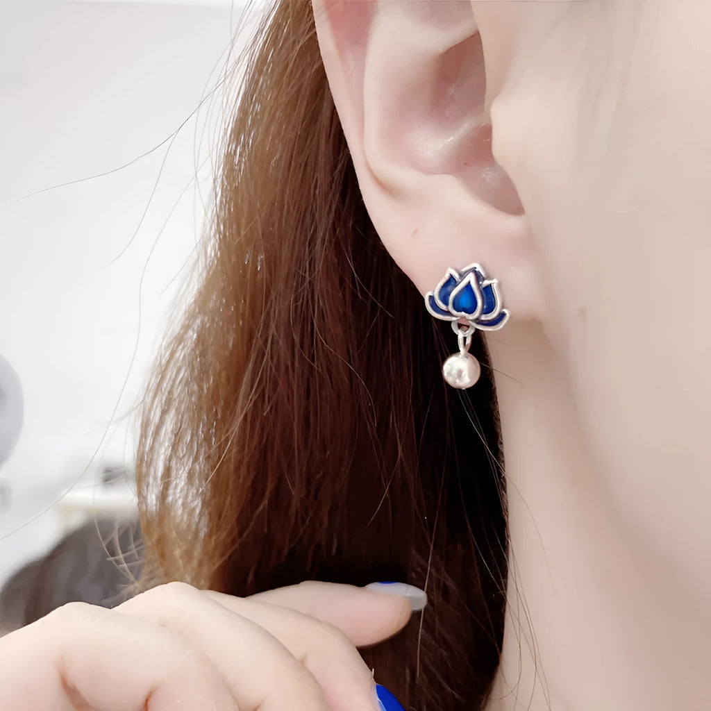 Blue lotus earrings with retro lotus seedpod tassel design in silver needle alloy, measuring 1.2cm wide
