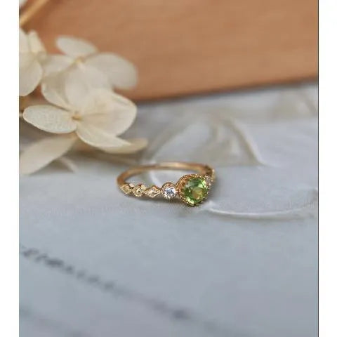 Japanese style geometric copper ring with quadrilateral design and green imitation peridot appearance