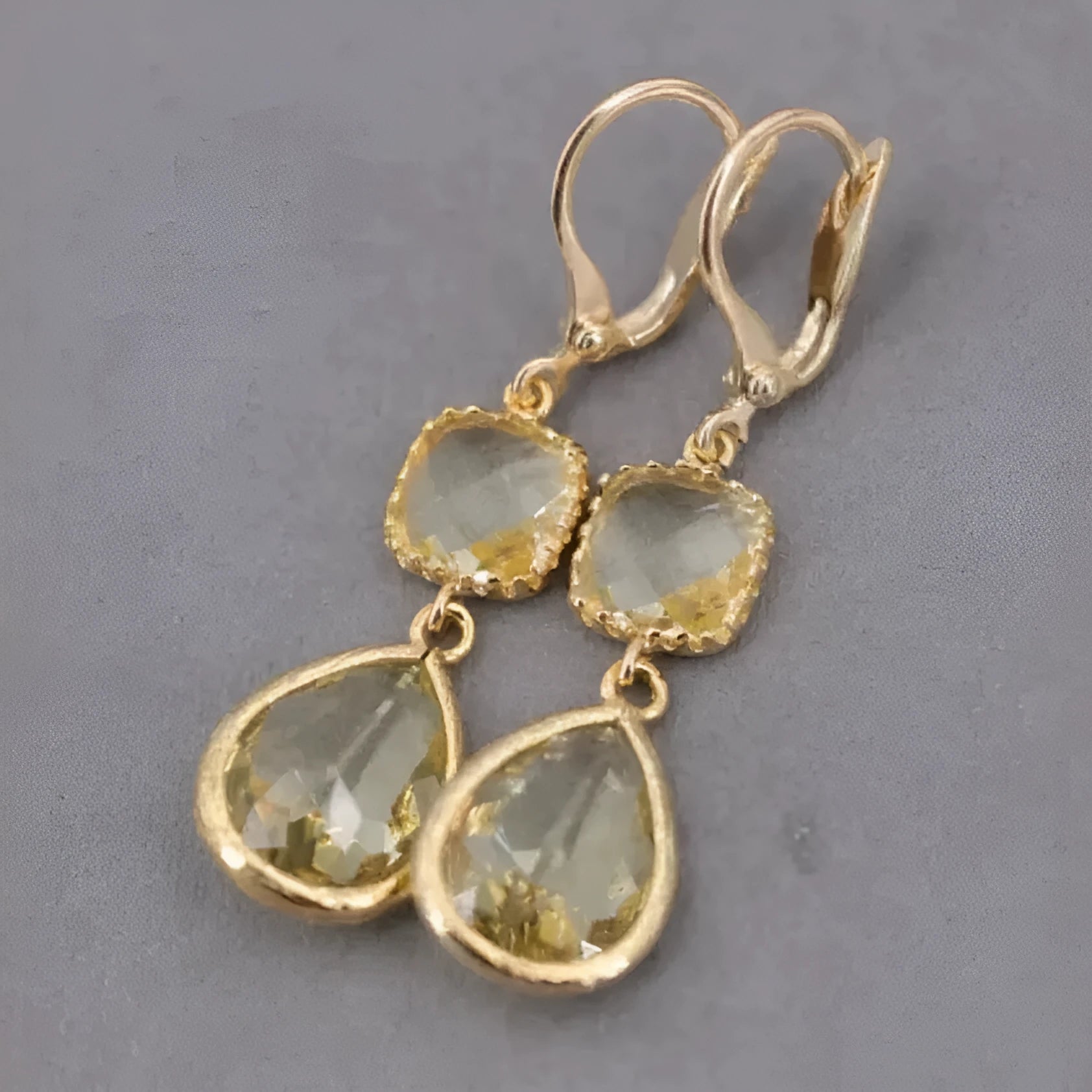 Gold retro geometric long fringe earrings with water droplet design measuring 20-24cm