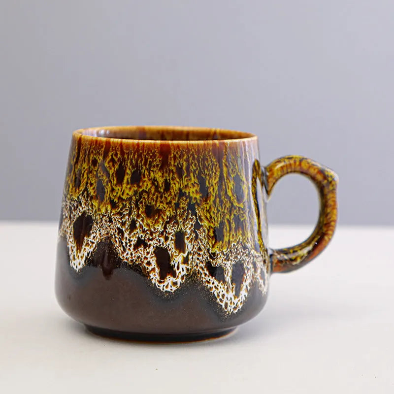 Creative large-capacity water cup coffee mug with mild luxury retro style and 301-400ml capacity