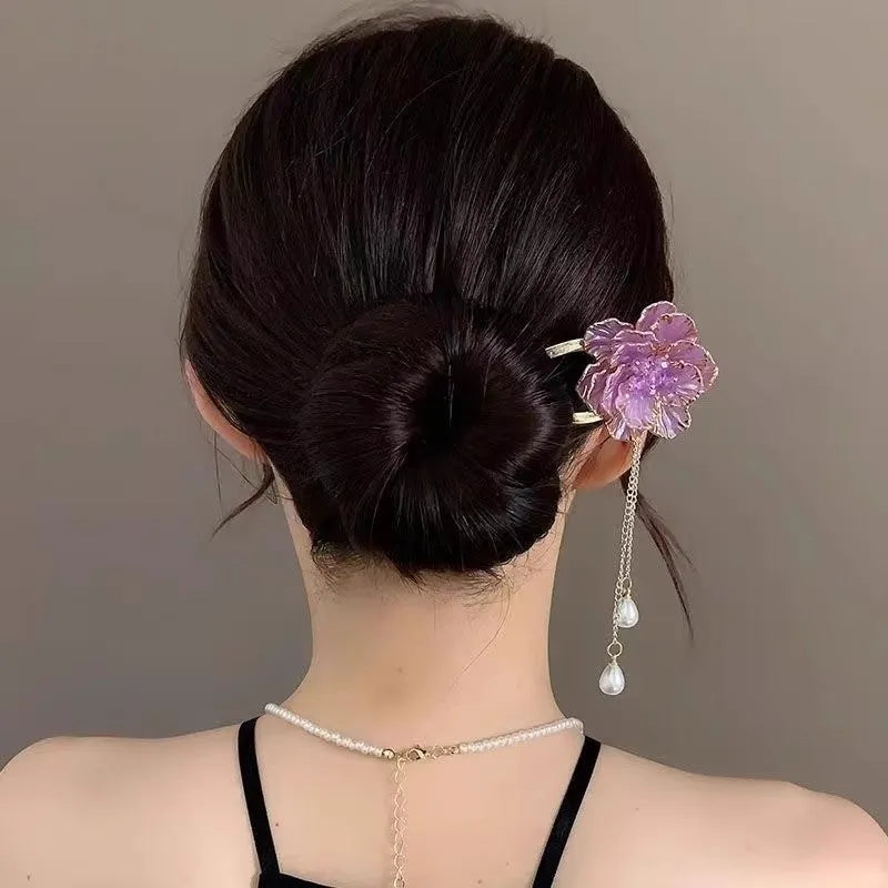 Retro peony flower tassel U-shaped hairpin for women in purple and white colour options