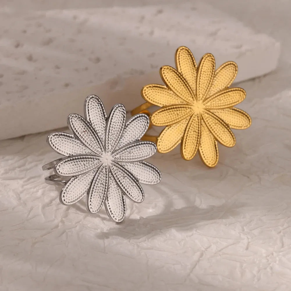 Stainless steel open mouth hollow flower ring for women in gold finish, JZ7020 series