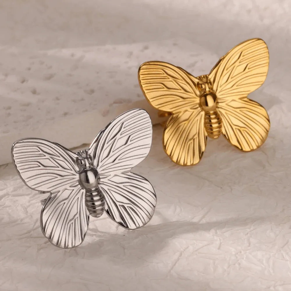Stainless steel open mouth hollow flower ring for women in gold finish, JZ7020 series