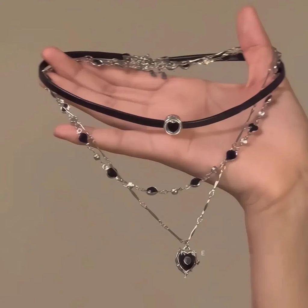 Women's multi-layer twin necklace with alloy heart pendant and adjustable leather clavicle chain
