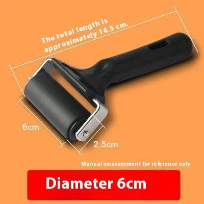 6cm black rubber paint roller brushing tool with metal bracket for smooth even paint coverage