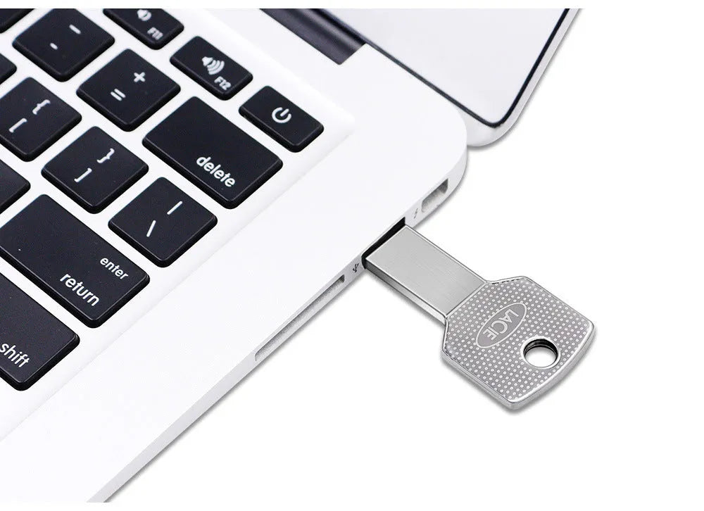 Ultra-thin white metal key USB flash drive, 47.5 x 13.5 x 4.5 mm, 7 g, USB 2.0