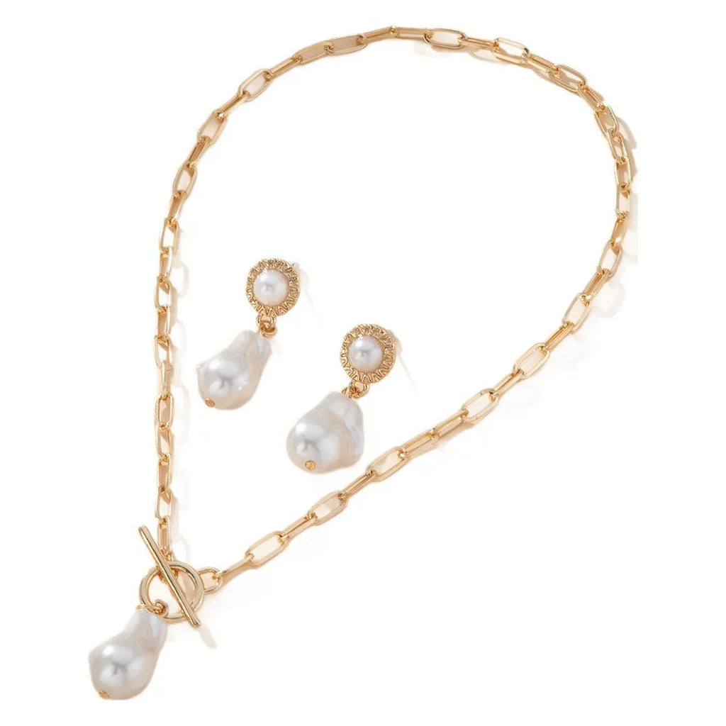 Gold tone retro baroque pearl necklace and matching ear stud set for women.