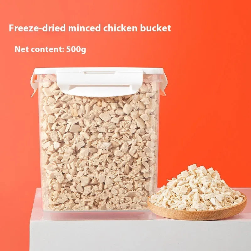 Freeze-dried dog snacks in a resealable bag, assorted chicken egg yolk and duck varieties, 500g net weight