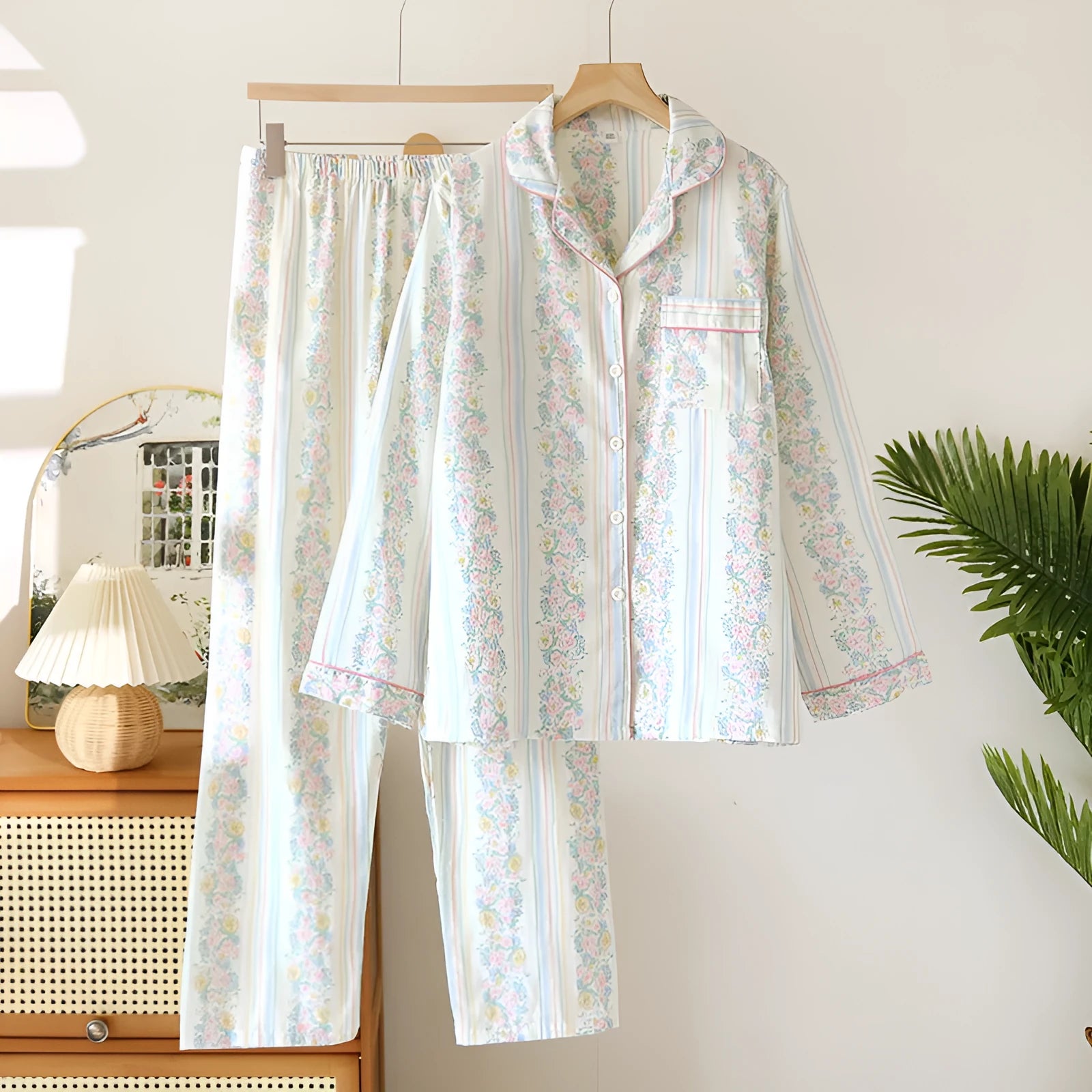 Ladies' cotton gauze two-piece loungewear set with long sleeves and trousers in a stripe print.