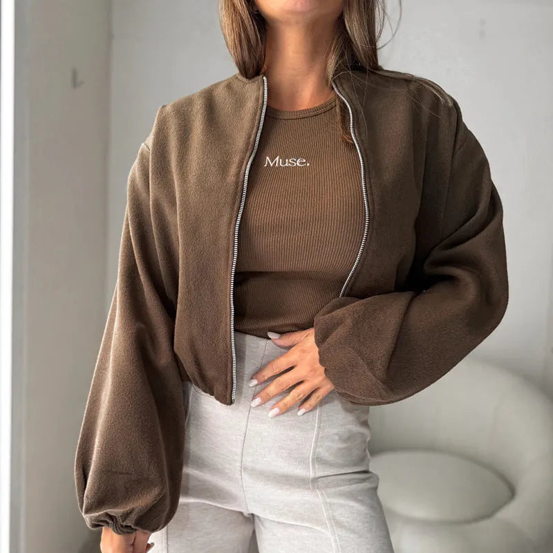 Women's loose fit jacket with lantern sleeves in milky white polyester fabric