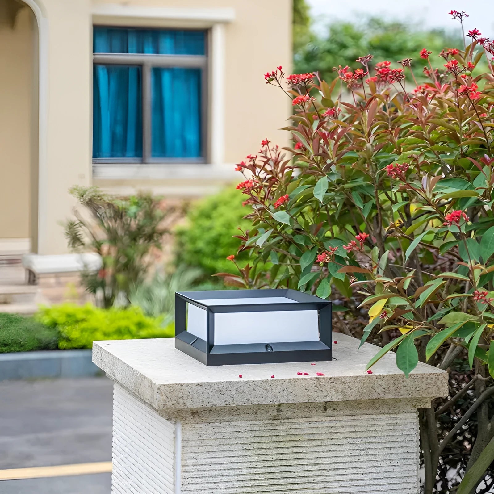 Aluminium outdoor solar LED column light with IP54 waterproof rating for garden pathways.