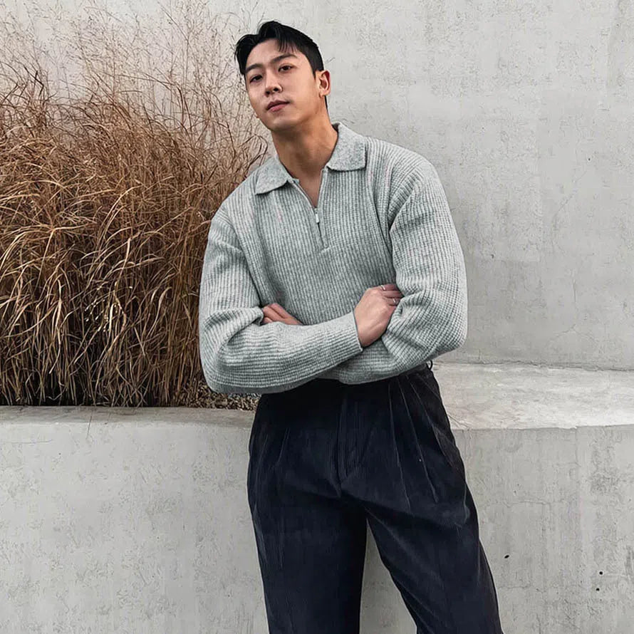 Men's knitted half-zip turn-down collar jacket in ice silk fabric, slim fit, solid pattern