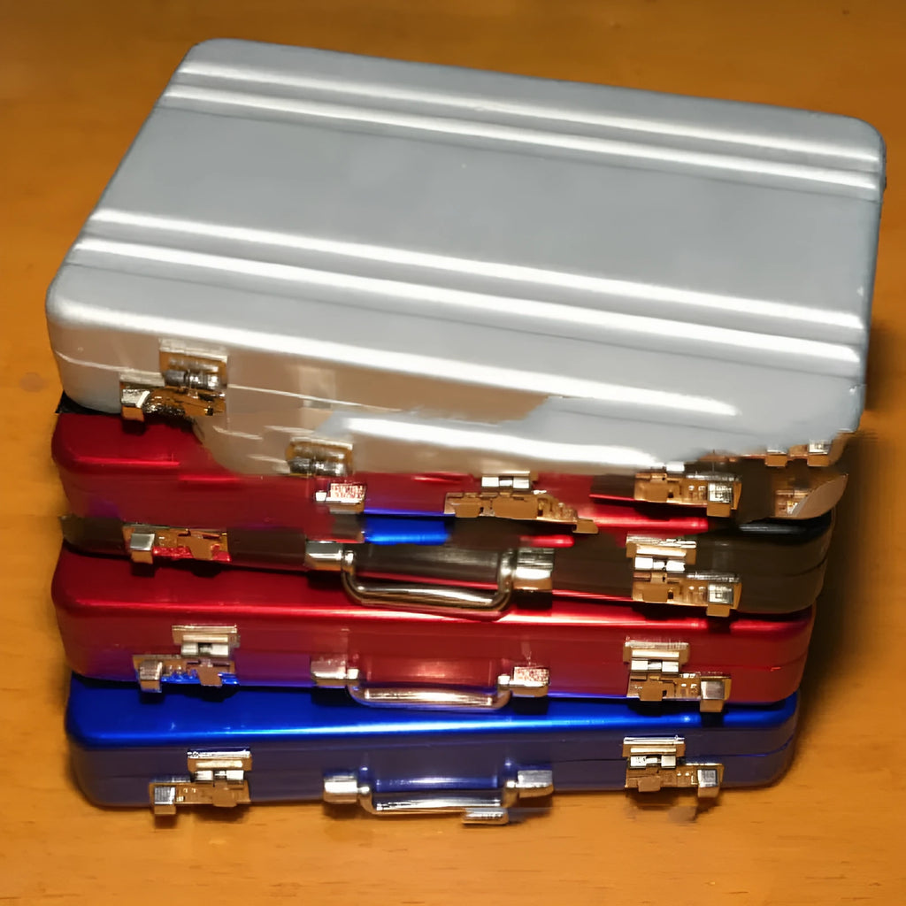 Slim aluminium alloy card holder in choice of six colours: red, blue, black, silver, pink, gold.