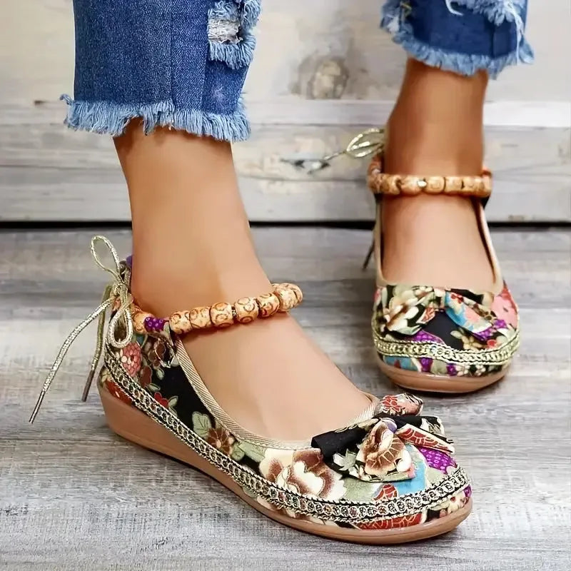 Women's black ethnic platform sandals with elastic band and cloth upper in EU size 42