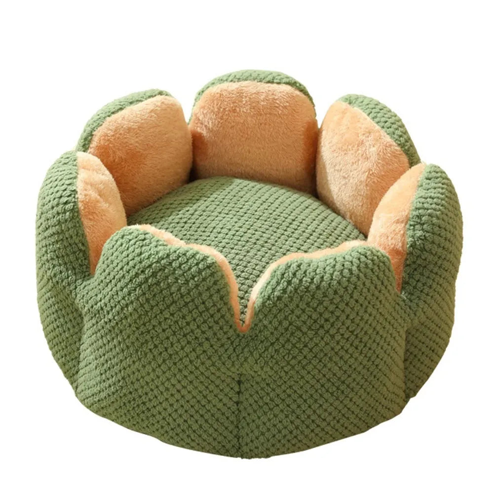 Green cactus petal shaped pet kennel mat with soft plush interior for cats and dogs