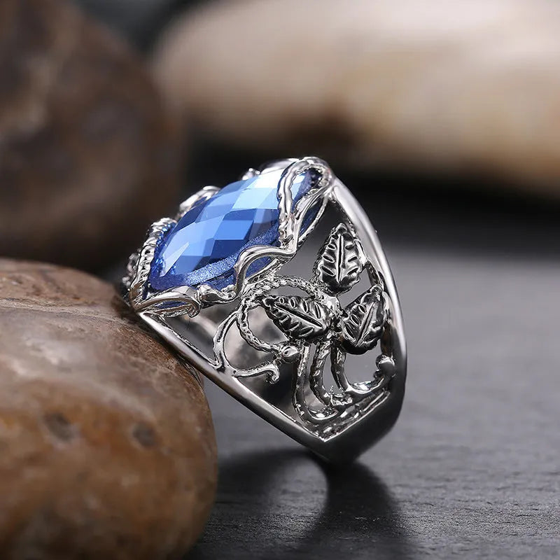Blue crystal horse eye geometric ring for women in alloy with size options