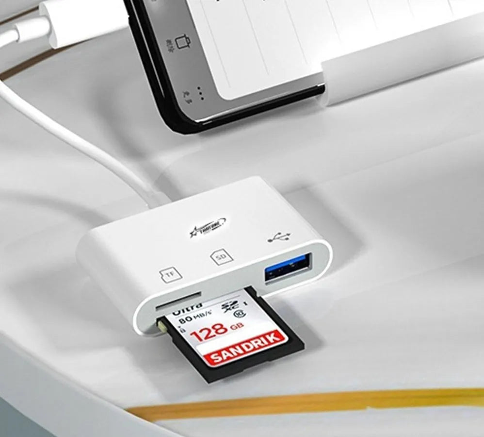 White Type C 3-in-1 adapter with USB 3.0, TF and SD slots, 15.5cm plastic shell for mobile phone
