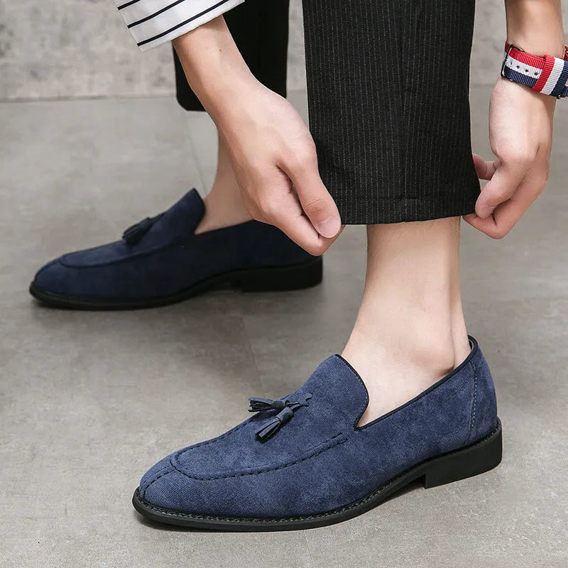 Men's suede matte fashion leather shoes in purple or blue with flat heel and plastic sole, sizes 38-48