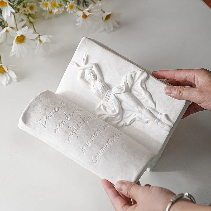 Ceramic book stand with glazed finish in modern simplicity style for desktop storage