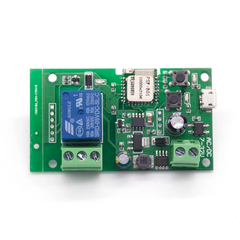 SMG-WF01-7-32V one-channel Wi-Fi relay module with USB port and PCB antenna.