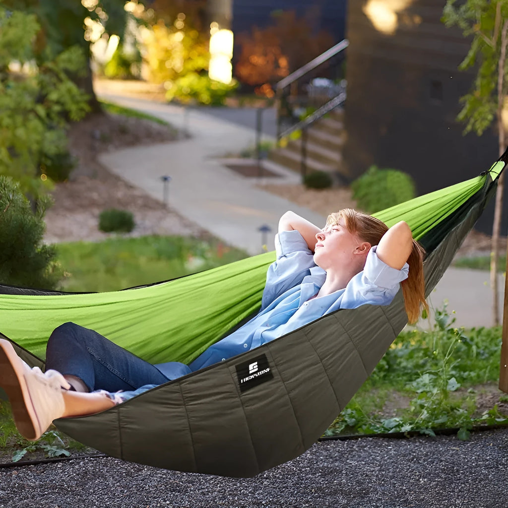 Army green camping hammock with sleeping bag measuring 238cm by 130cm, showing compression bag and fixed clips