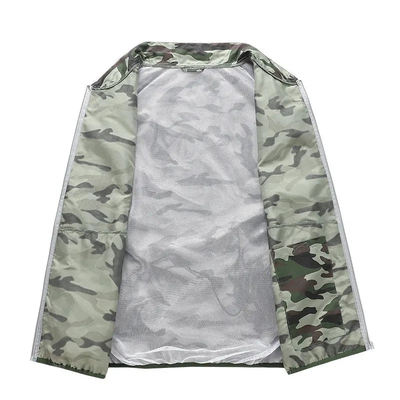 Men's outdoor cooling vest in camouflage with fan and power bank options, polyester, sizes M to 4XL