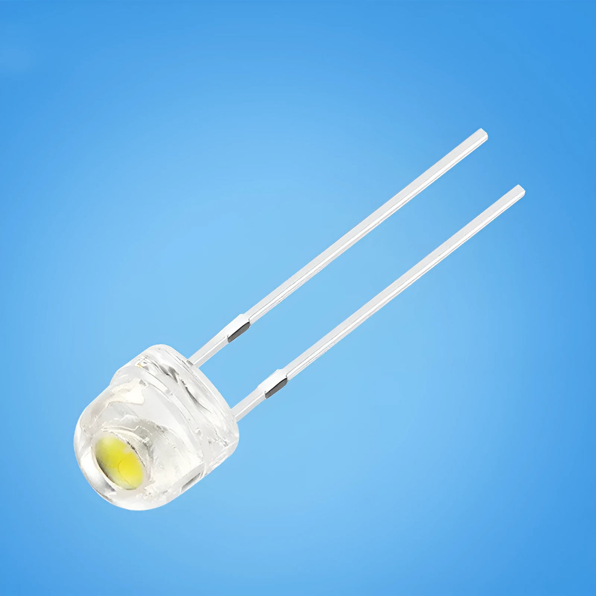 F5 straw hat white light LED lamp bead with 120 degree luminous angle and CRI 70-80