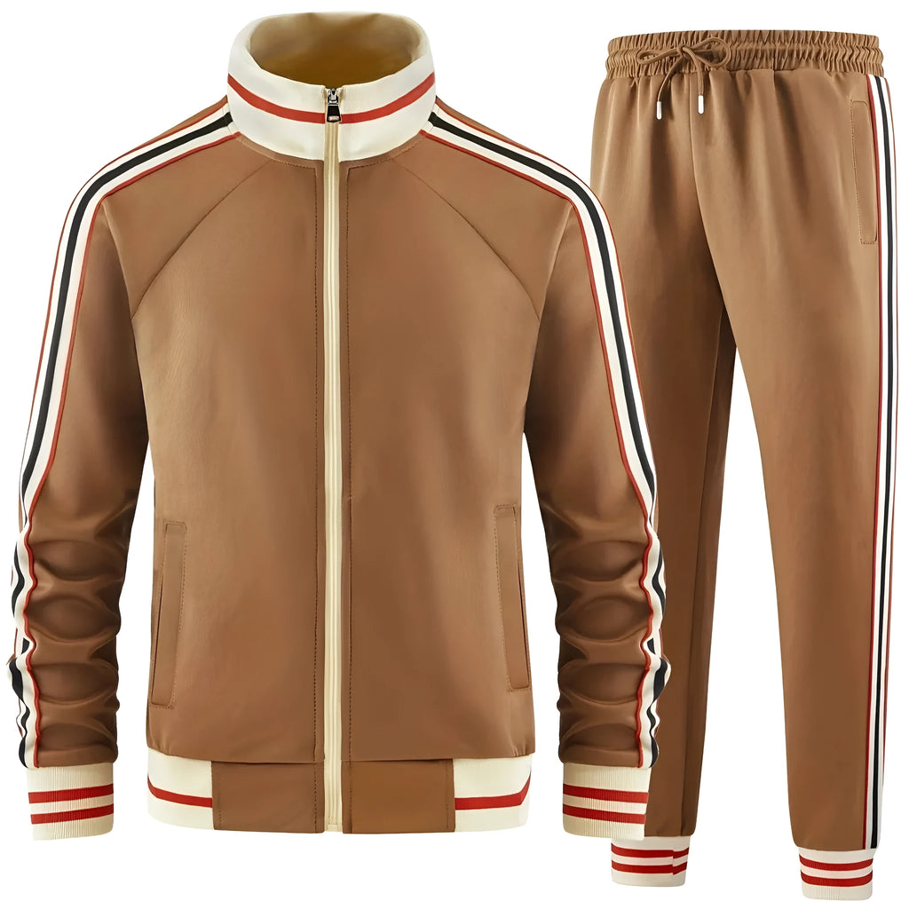 A khaki coloured turtleneck zipper cardigan worn with matching trousers, a street style two-piece leisure suit.