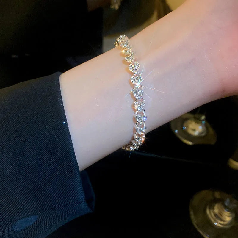 Silver heart bracelet for women with inlaid zircon and love heart charm, fashion OL style