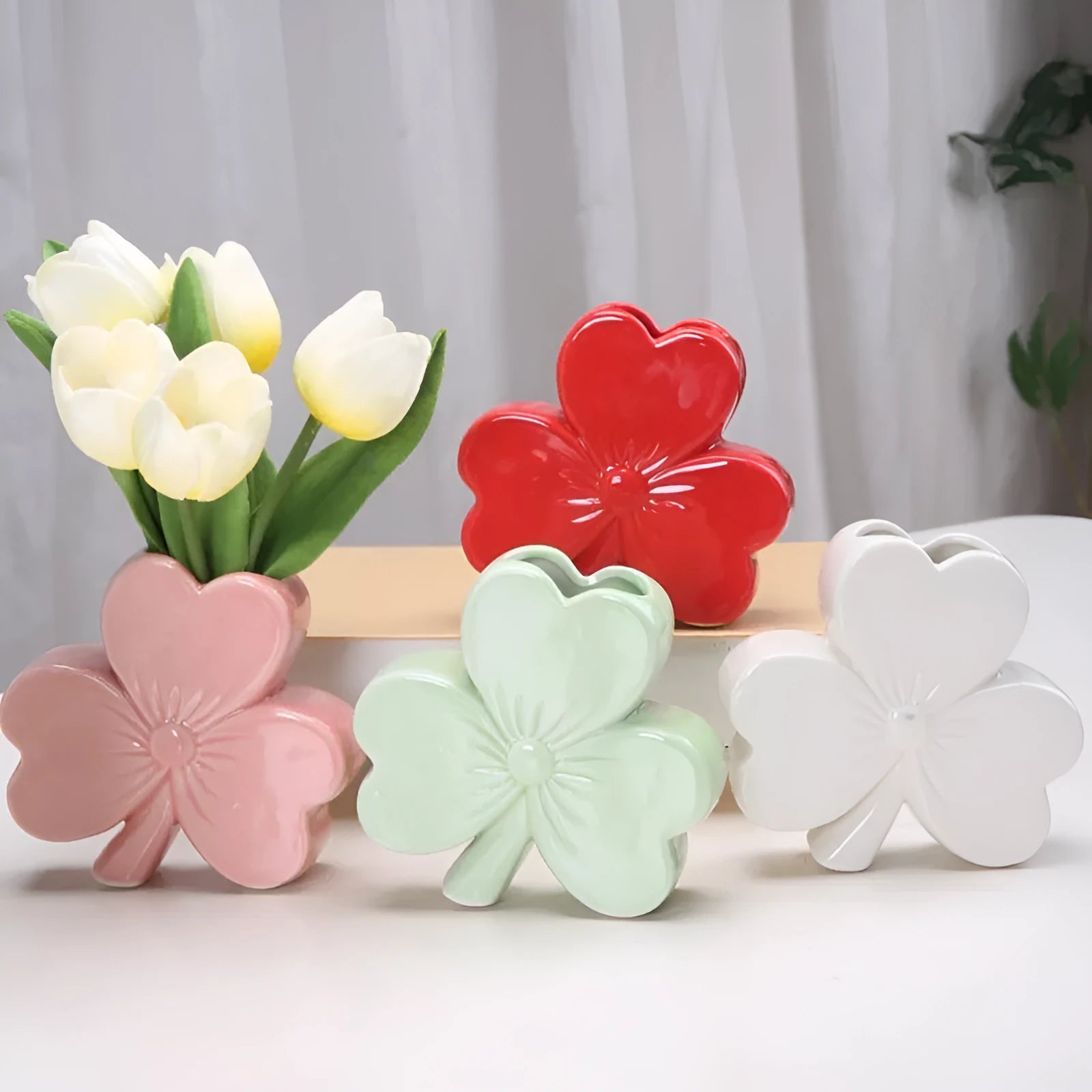 European ceramic desktop vase in light green colour, 15cm diameter