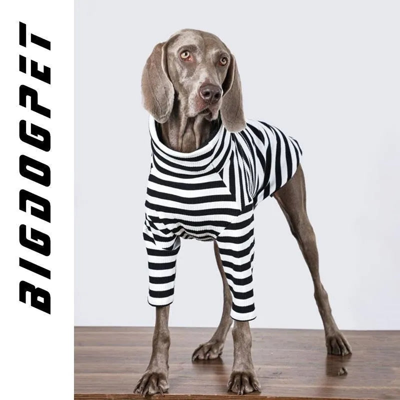 Black and white thin polyester inner coat for large dogs on size chart showing M to XXXL