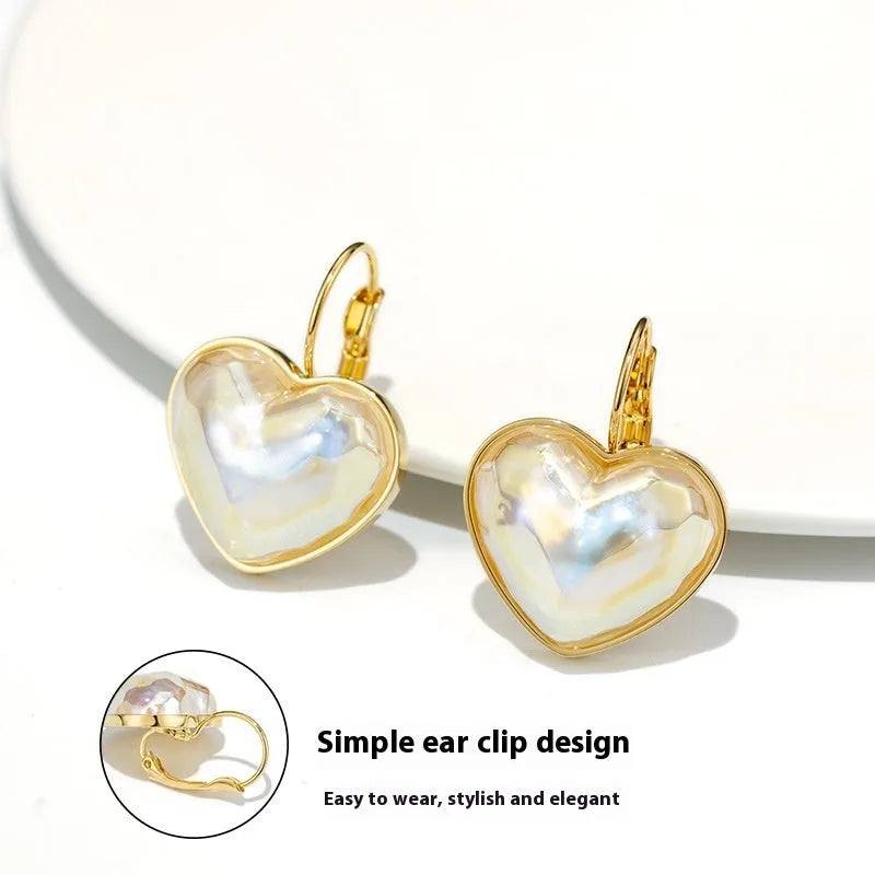 Gold-coloured alloy ear clips for women's summer casual wear