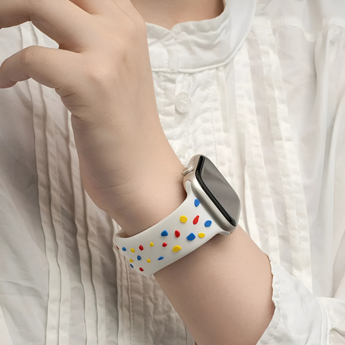Silicone Apple Watch strap with coloured dot pattern, sizes 38mm to 45mm for generations 1 to 8 and SE