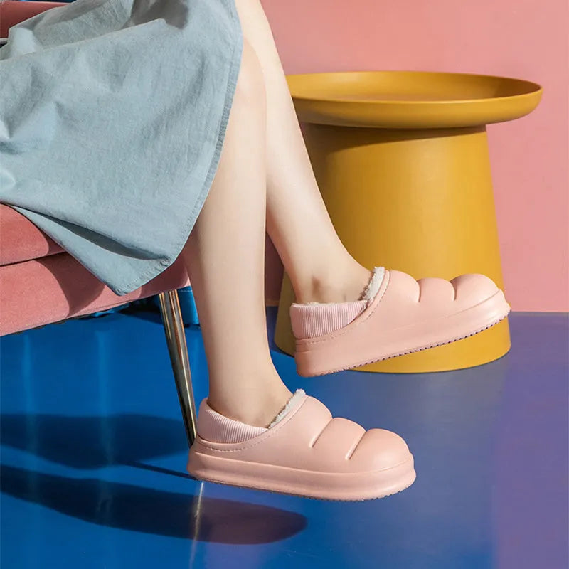 Waterproof EVA garden slippers in various colours with non-slip sole and plush lining