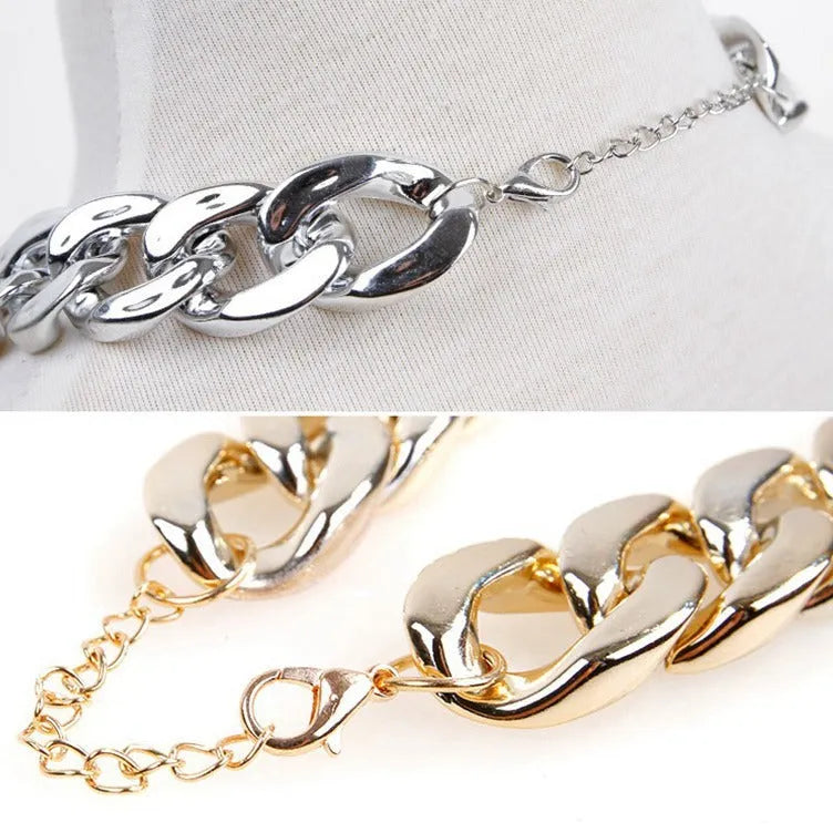 Gold colour adjustable dog collar necklace with twisted chain design for small to medium breeds