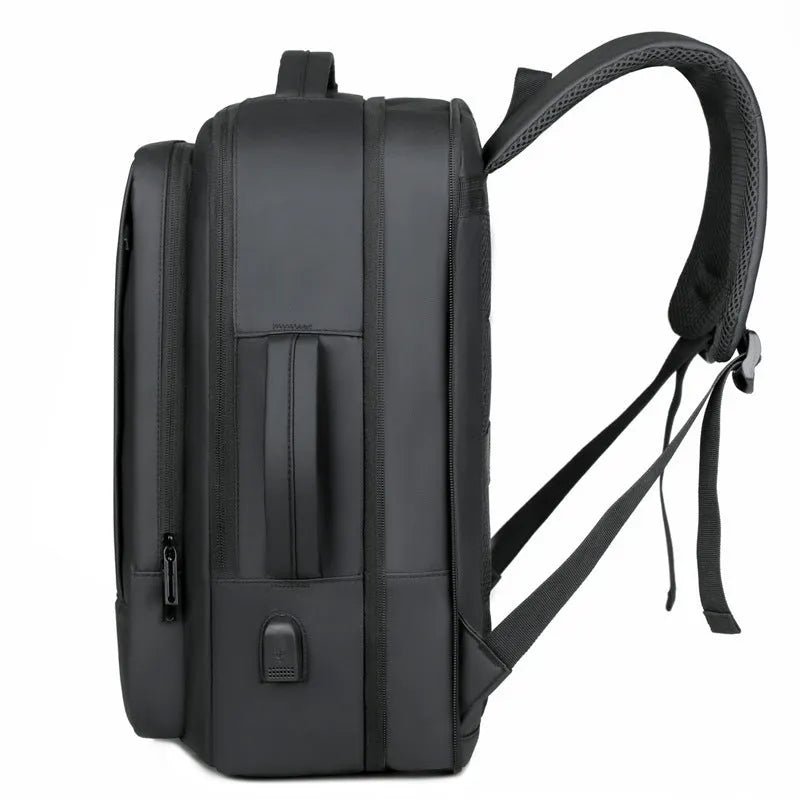 Black waterproof Oxford cloth backpack with curved shoulder straps showing business style and 20-35L capacity