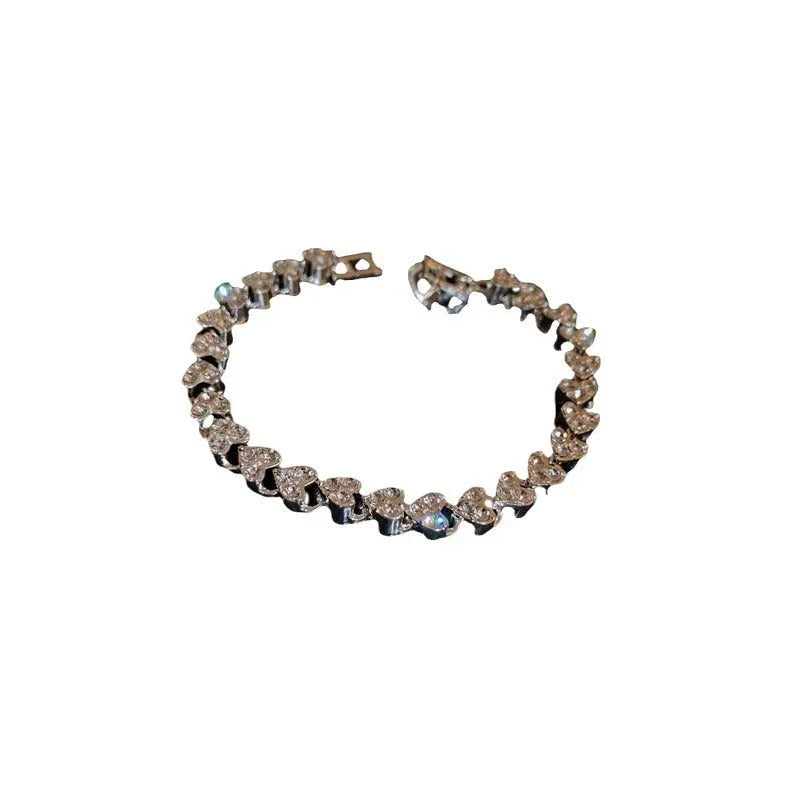 Silver heart bracelet for women with inlaid zircon and love heart charm, fashion OL style