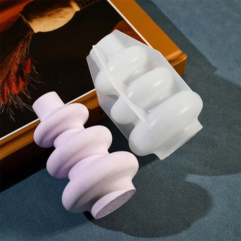 Three layer circle vase silicone baking mould with irregular shape design