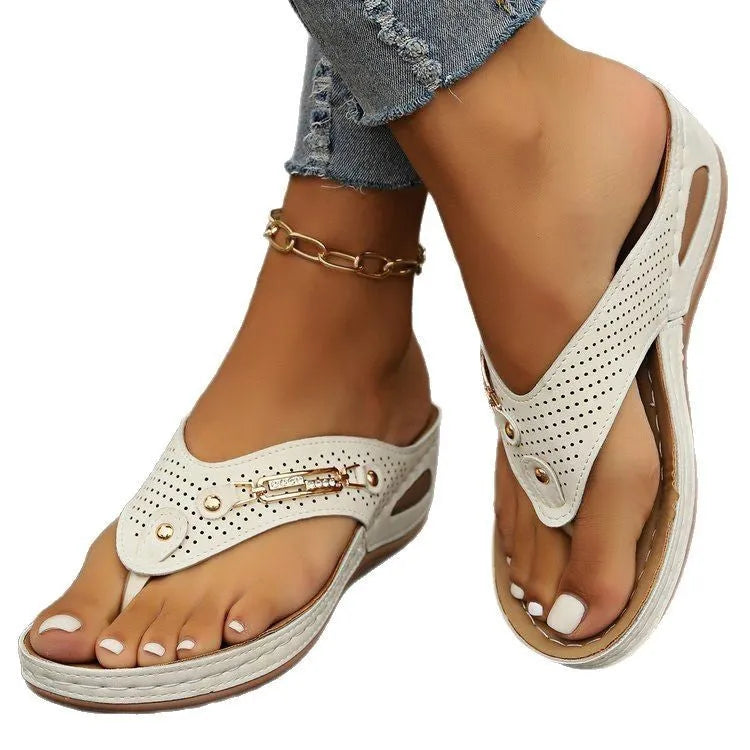 Women's retro flip-flop sandals with EVA soles in five colour options