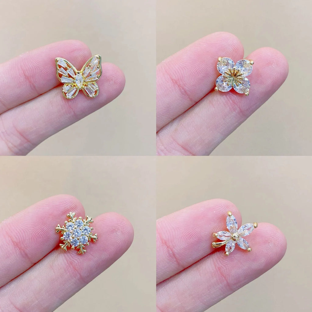 Japanese-inspired women's brooch with geometric design and fixed pin in copper electroplated finish