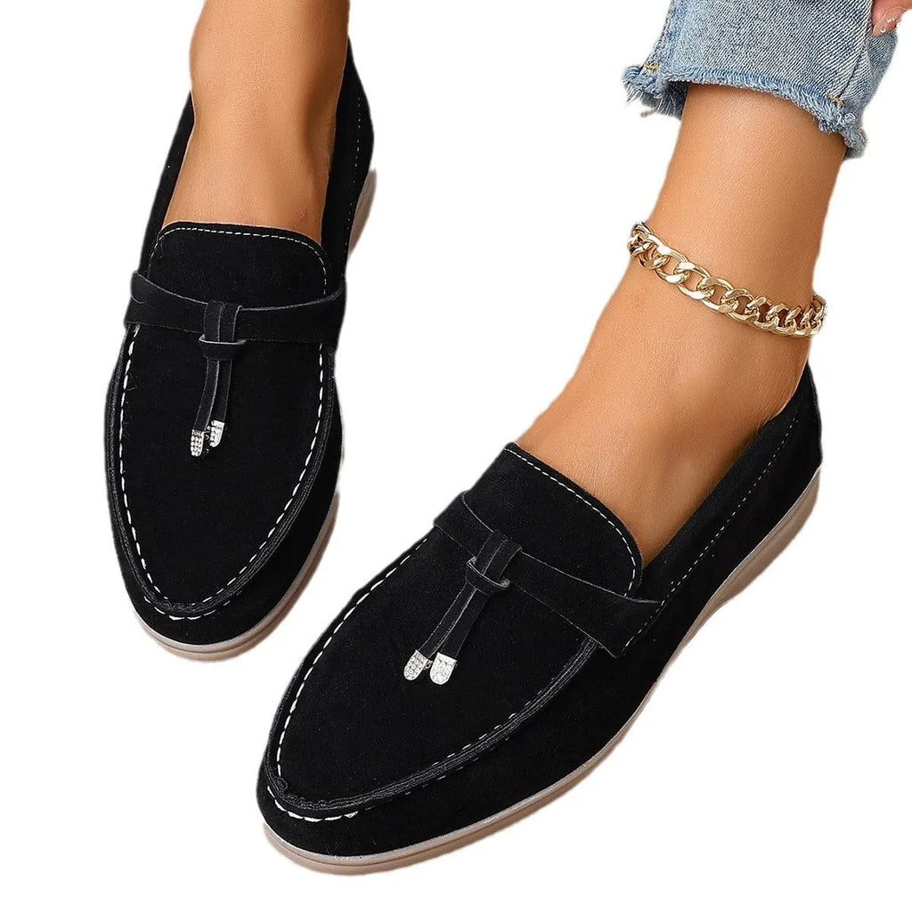 Canvas slip-on loafers with Gommino sole in black, apricot and brown colours with platform heel