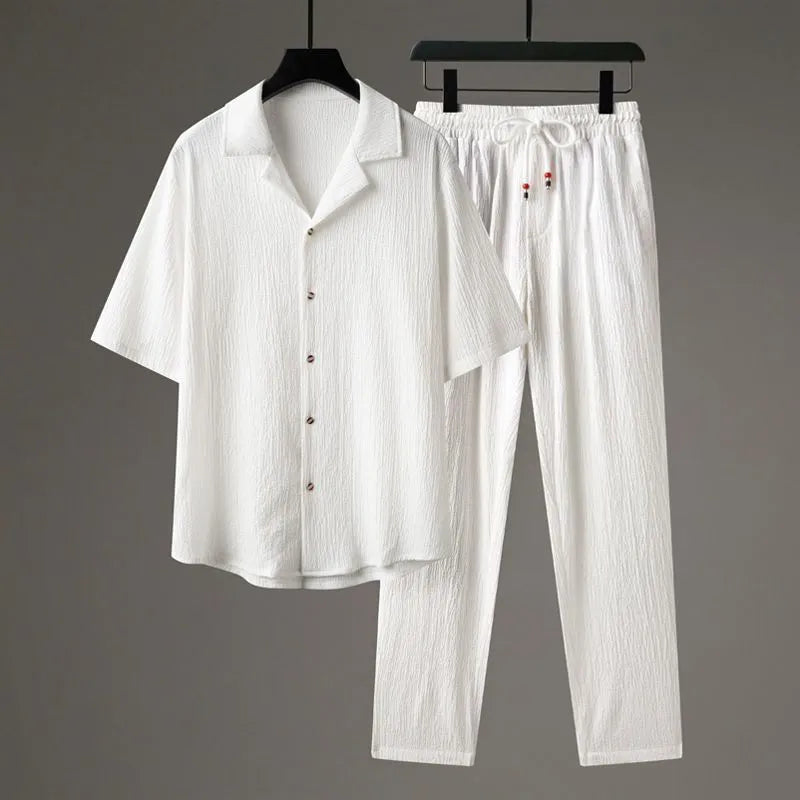 Men's Chinese style two-piece sports set with short-sleeve top and long trousers in polyester with wool lining