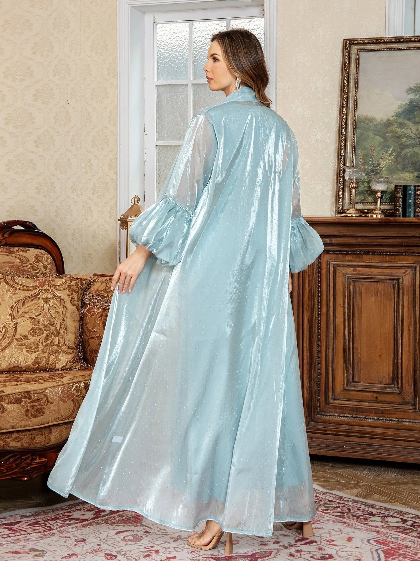 Brown Arabic two-piece set dress with rhinestone detailing and long sleeves for Dubai style evening wear