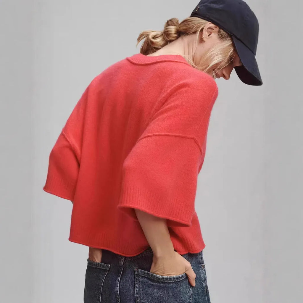 Red hot girl style viscose T-shirt with exposed navel design on mannequin