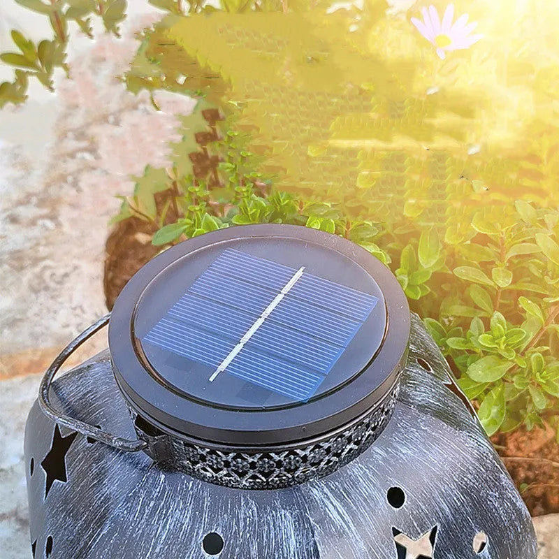 Solar powered night light with European style aluminum body in dark blue for courtyard garden use