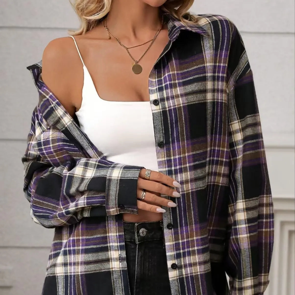 Women's loose fit cotton plaid shirt in retro style with long sleeves