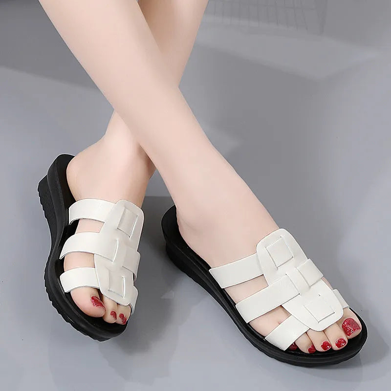 Women's flat bottom slippers in beige, black or brown with non-slip sole and large size options